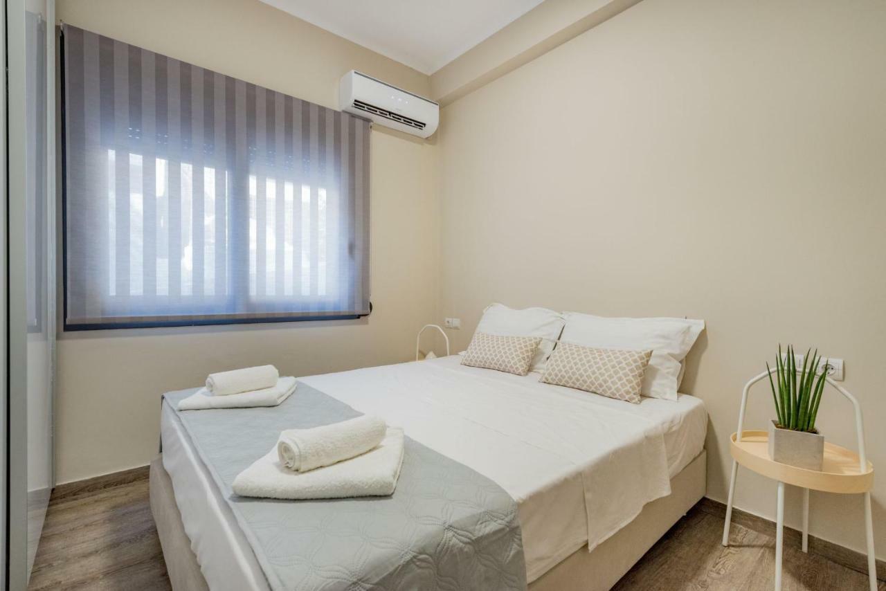 Stylish & Bright Apartment In The City Centre Zakynthos Buitenkant foto