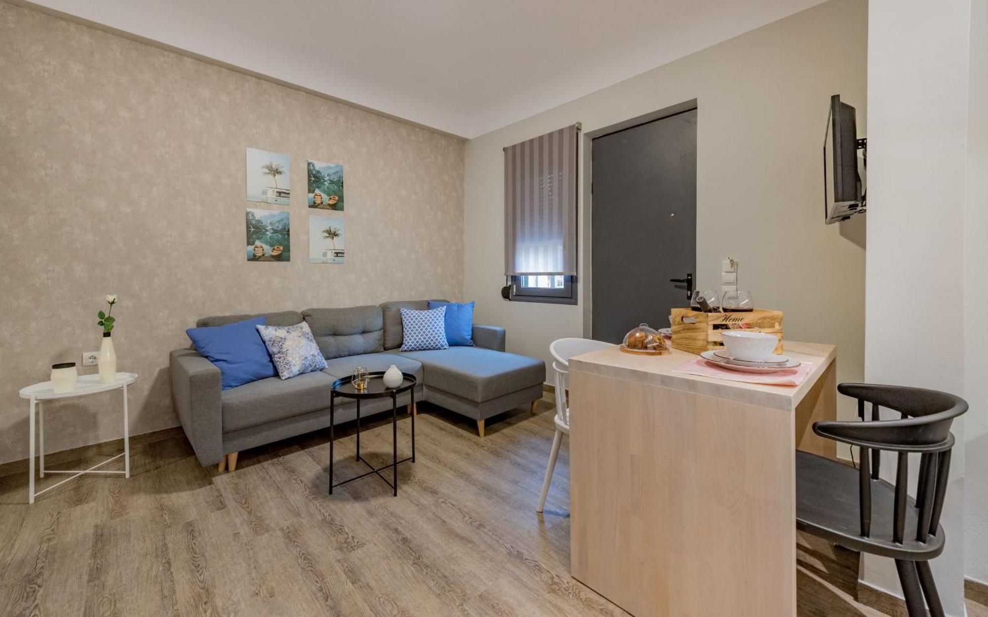 Stylish & Bright Apartment In The City Centre Zakynthos Buitenkant foto